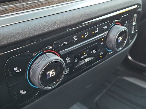 New 2026 Chevrolet Silverado 1500 LT w/ Protection Package image 25