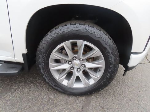 Certified 2022 Chevrolet Silverado 1500 High Country image 11