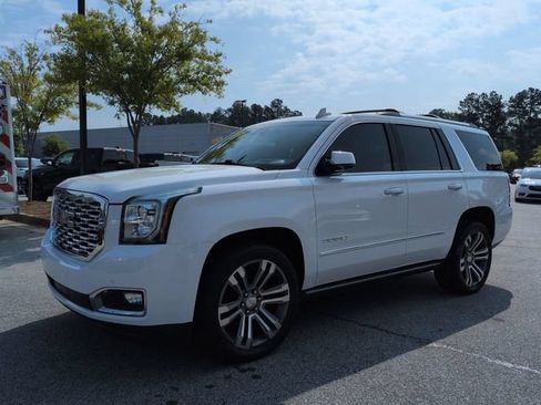 Used 2019 GMC Yukon Denali w/ Denali Ultimate Package AWD/4WD image 7