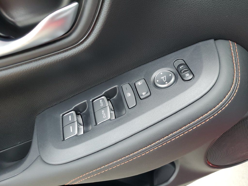New 2027 Honda HR-V Sport image 23