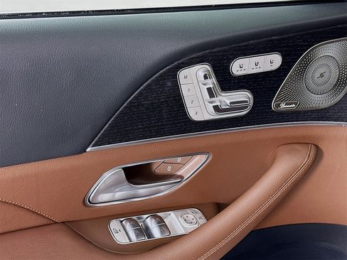 Certified 2025 Mercedes-Benz GLE 350 4MATIC image 19
