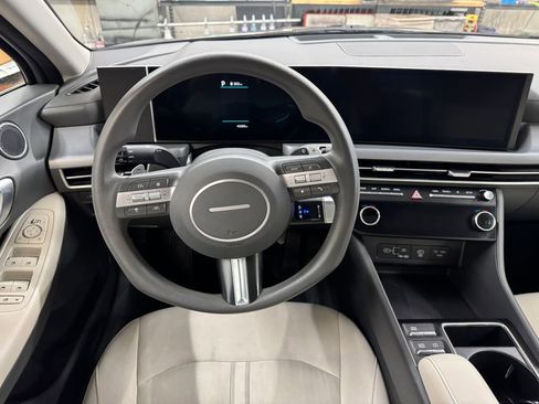 Used 2024 Hyundai Sonata SEL FWD image 18