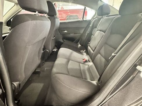 Used 2014 Chevrolet Cruze LT FWD image 8