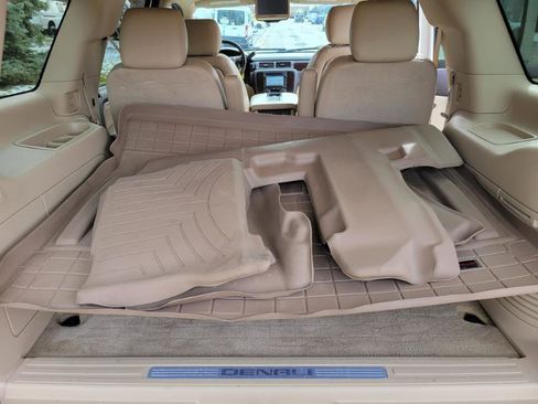 Used 2014 GMC Yukon Denali image 29