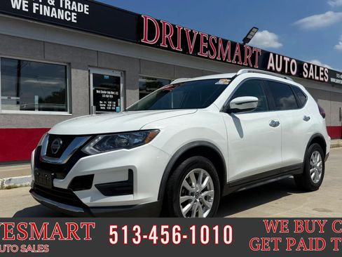Used 2018 Nissan Rogue SV FWD image 1