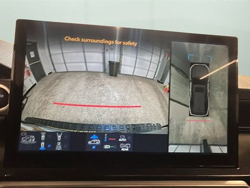 Used 2025 Toyota 4Runner 4WD image 24