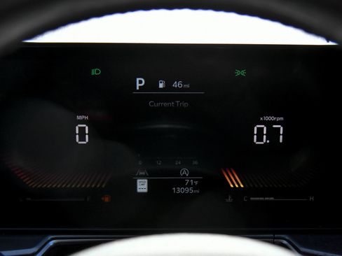 Used 2025 Kia Sorento S w/ Panoramic Sunroof Package FWD image 36
