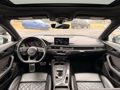 Used 2019 Audi S4 Premium Plus w/ Premium Plus Package image 37