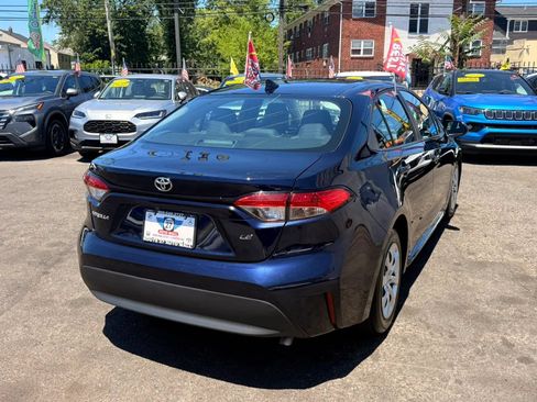 Used 2023 Toyota Corolla LE FWD image 7