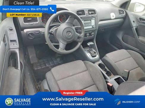 Used 2010 Volkswagen Golf 2-Door FWD image 11