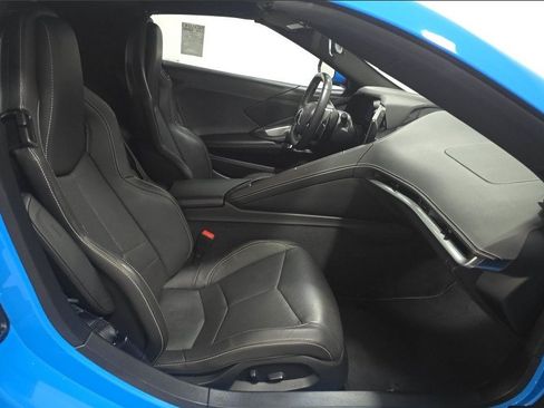 Used 2023 Chevrolet Corvette Stingray Coupe w/ 1LT RWD image 10