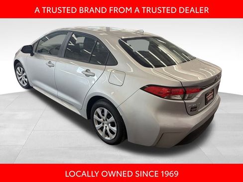 Certified 2025 Toyota Corolla LE image 4