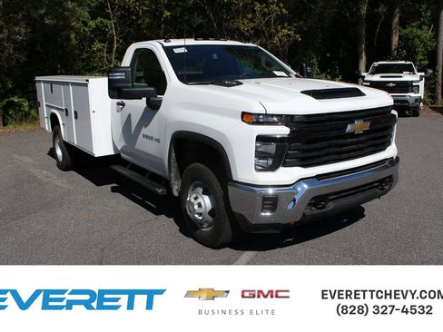 New 2025 Chevrolet Silverado 3500 W/T w/ WT Convenience Package AWD/4WD image 1