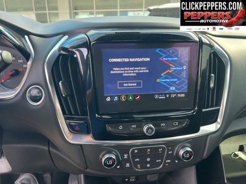 Used 2023 Chevrolet Traverse RS AWD/4WD image 17