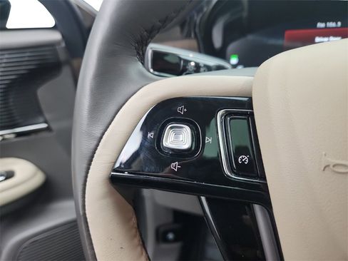 Used 2022 Lincoln Corsair Reserve w/ Sport Package image 36