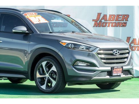 Used 2016 Hyundai Tucson Limited w/ Option Group 03 FWD image 43