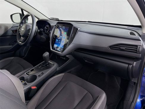 Used 2025 Subaru Crosstrek 2.5i Premium AWD/4WD image 31