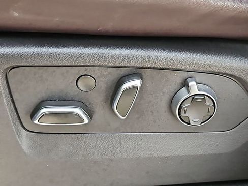 Certified 2024 Cadillac Escalade Sport Platinum image 25