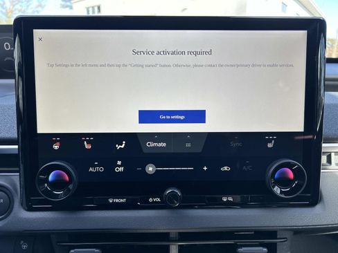 New 2026 Subaru Solterra Limited XT AWD AWD image 9