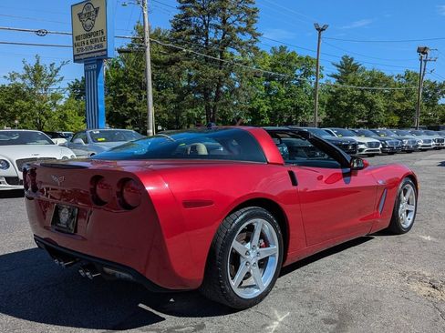 Used 2005 Chevrolet Corvette Coupe w/ Preferred Equipment Group RWD image 40