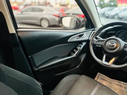 Used 2017 MAZDA MAZDA3 Sport w/ Preferred Equipment Package image 16