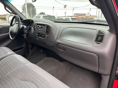 Used 2000 Ford F150 XL image 14