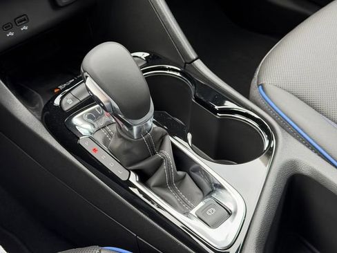 New 2026 Buick Encore GX Sport Touring w/ Advanced Technology Package image 18