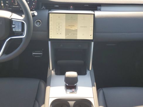 Used 2026 Land Rover Discovery Sport Landmark AWD/4WD image 33