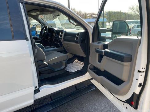 Used 2018 Ford F250 XLT w/ XLT Value Package image 20
