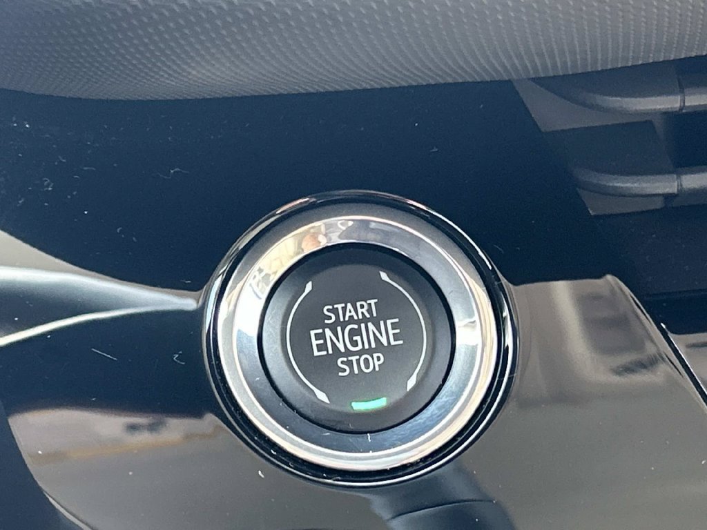 Used 2024 Buick Envision Preferred AWD/4WD image 24