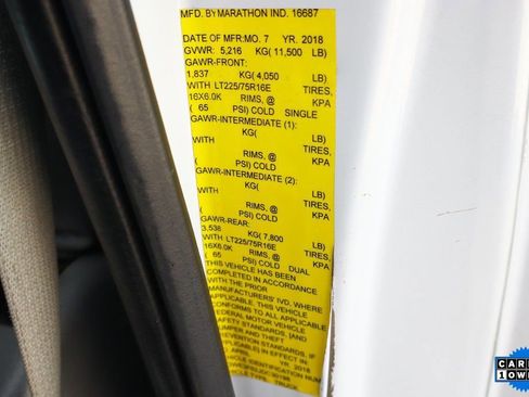 Used 2018 Ford E-350 and Econoline 350 Super Duty image 41