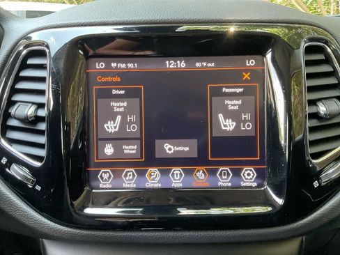 Used 2021 Jeep Compass Limited FWD image 24