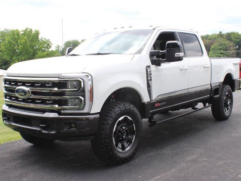 Used 2025 Ford F350 King Ranch w/ Tremor Off-Road Package AWD/4WD image 3