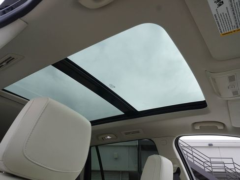 Certified 2024 Cadillac XT6 Premium Luxury w/ Technology Package image 14