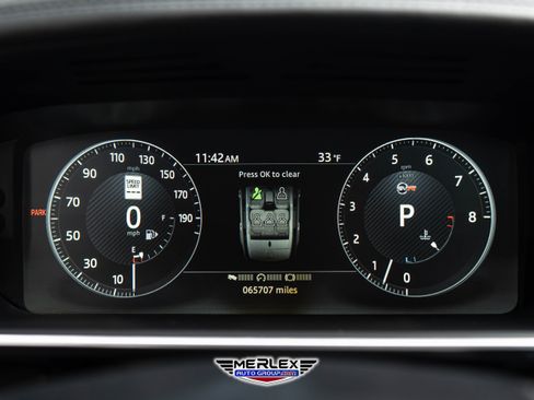 Used 2017 Land Rover Range Rover Sport SVR image 31