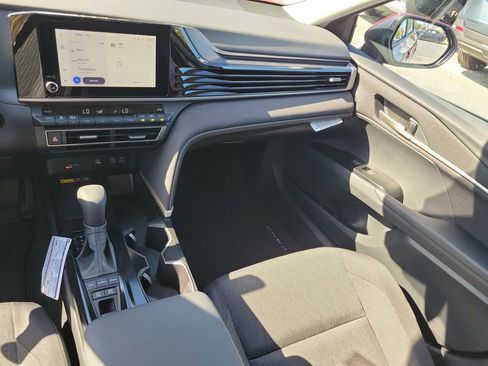 New 2026 Toyota Camry LE image 28