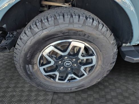 Used 2022 Ford Bronco Outer Banks image 23