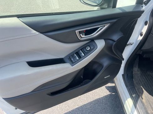 Used 2020 Subaru Forester Limited AWD/4WD image 18