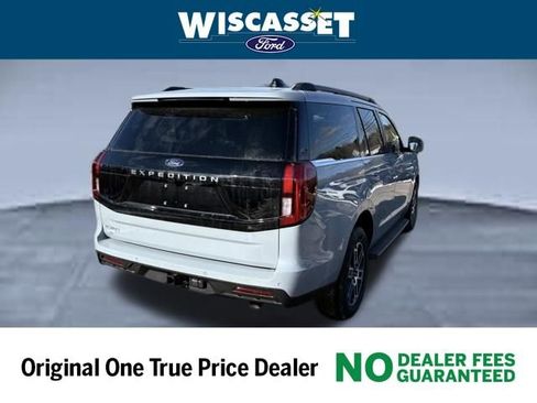 New 2026 Ford Expedition Active image 25