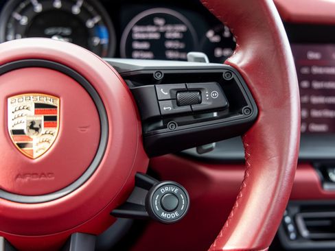 Used 2024 Porsche 911 Targa 4 GTS image 37