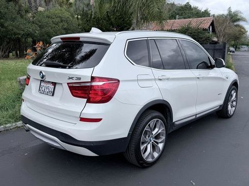 Used 2017 BMW X3 xDrive28i w/ Technology Package image 6