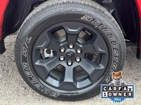 Used 2025 RAM 1500 Big Horn RWD image 10