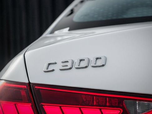 Used 2026 Mercedes-Benz C 300 4MATIC Sedan image 9