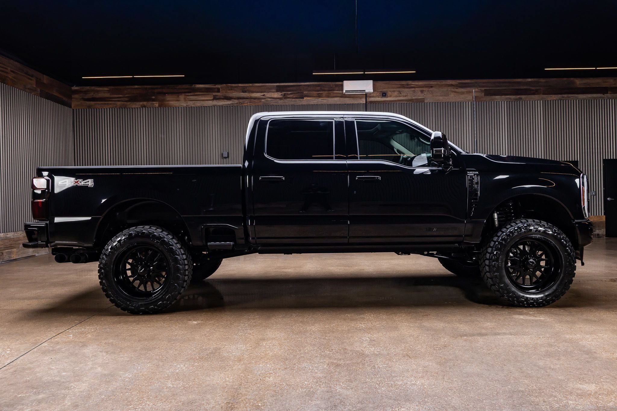 Used 2026 Ford F250 Platinum w/ Platinum Plus Package AWD/4WD image 11