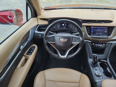 Certified 2024 Cadillac XT6 Premium Luxury w/ Platinum Package AWD/4WD image 20