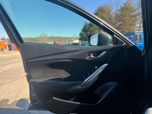 Used 2017 MAZDA MAZDA6 Sport image 19