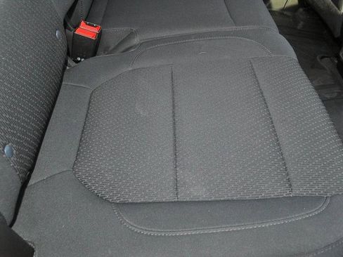 Used 2020 Chevrolet Silverado 1500 Custom w/ Custom Value Package image 26