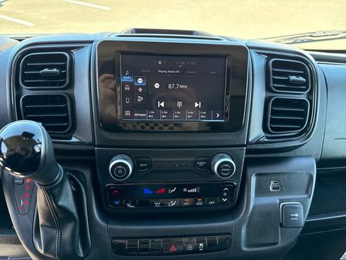 Used 2023 RAM ProMaster 2500 FWD image 28