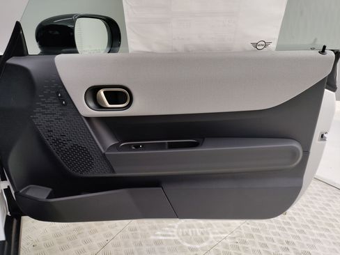 New 2026 MINI Cooper 2-Door Hardtop FWD image 26