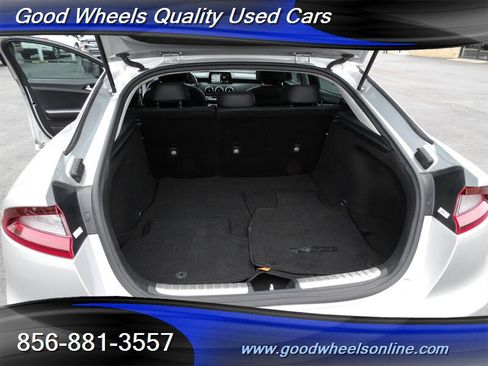 Used 2018 Kia Stinger Premium AWD/4WD image 23